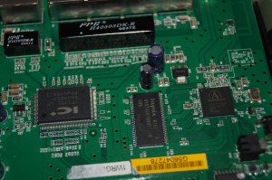 D-Link DIR-300 - inside